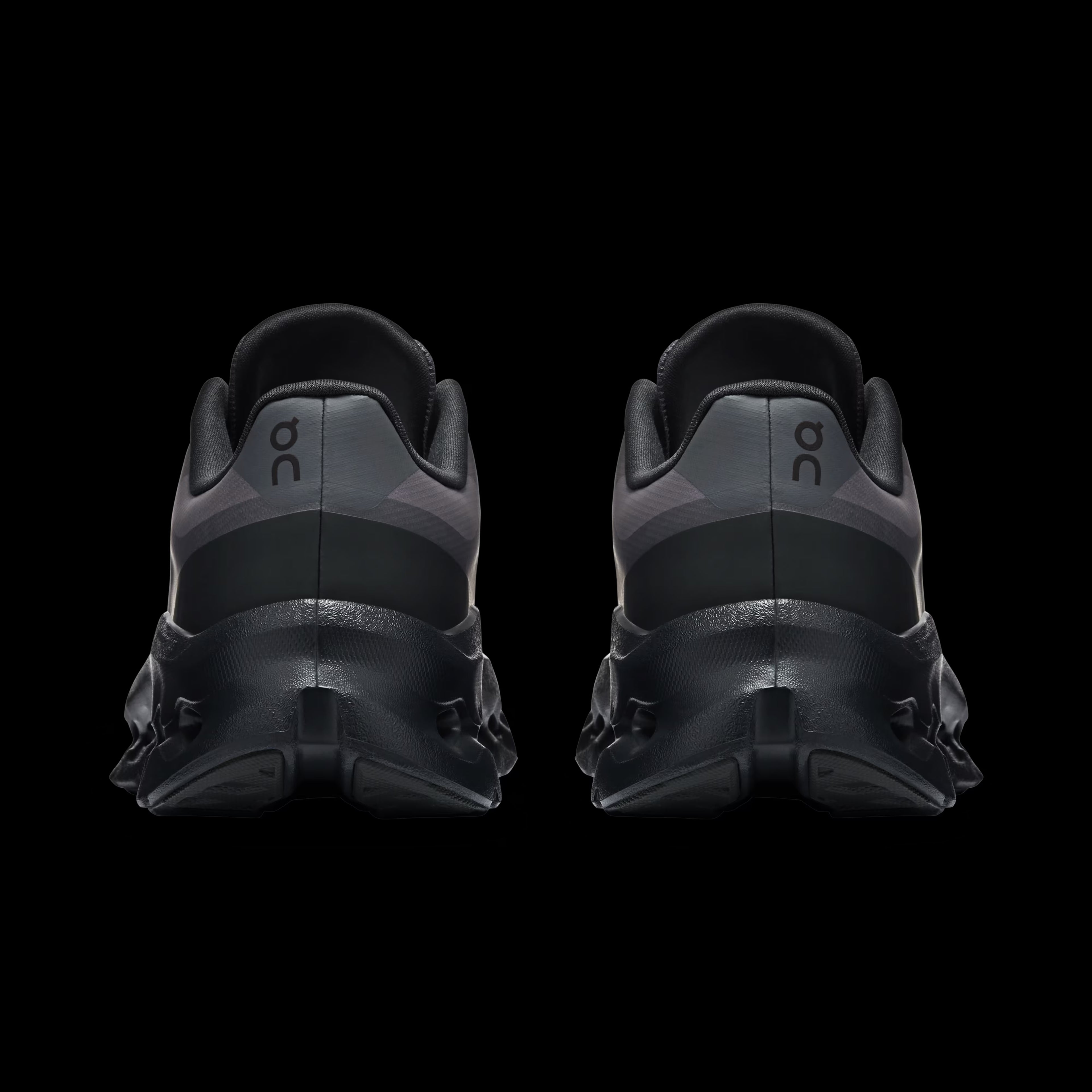 On Cloud Cloudtilt Remix Black Shoes