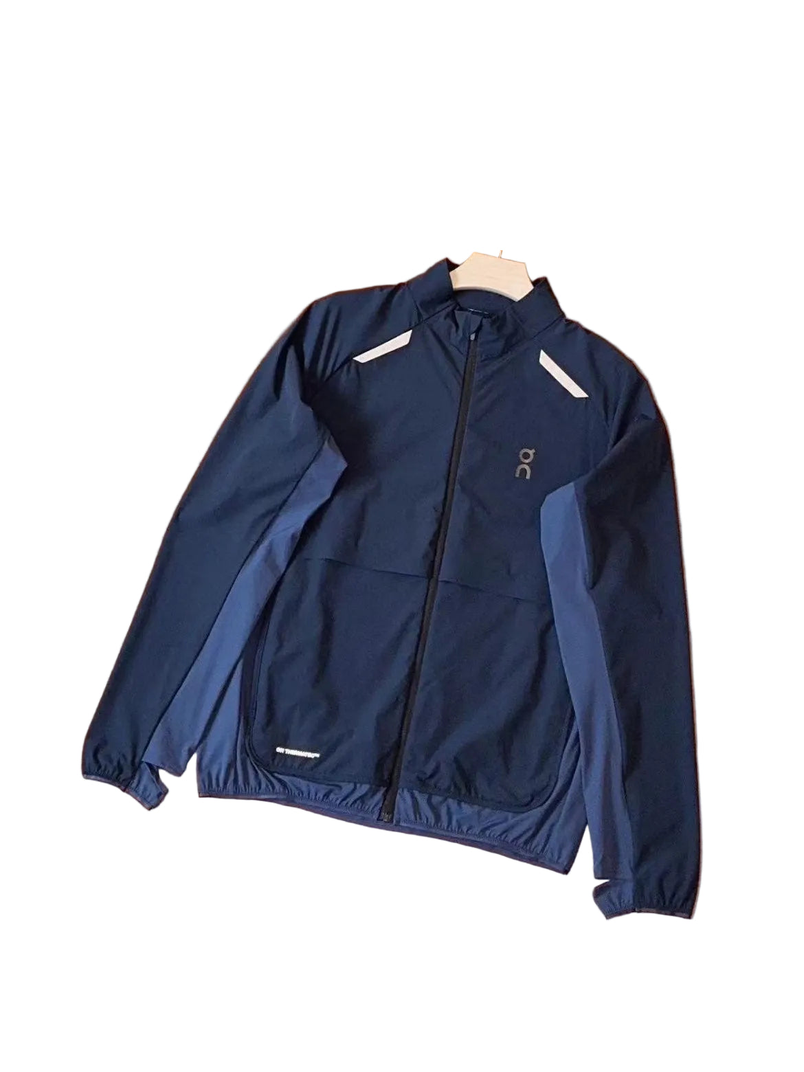 On Cloud Reflective Windbreaker Blue