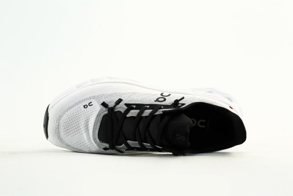 On Cloud Black/White Shoes